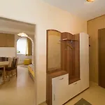 Haus Alpina In & Out Σπίτι διακοπών