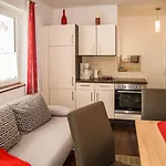 Prázdninový dům Haus Alpina In & Out *