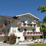 Haus Alpina In & Out Σπίτι διακοπών *