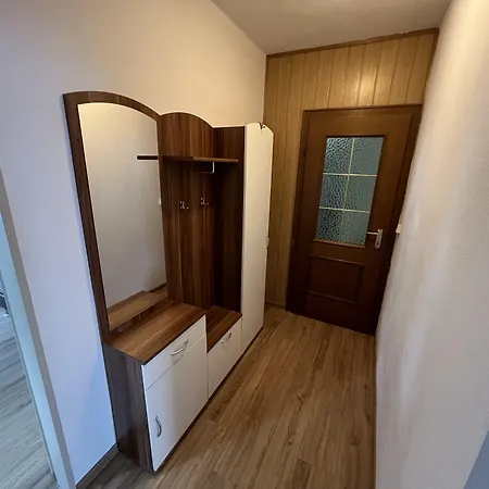 Haus Alpina In & Out Casa de Férias *