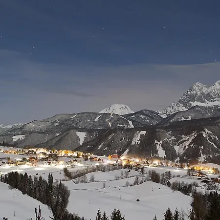 Haus Alpina In & Out Holiday home