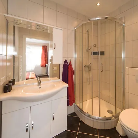 Haus Alpina In & Out Holiday home Schladming